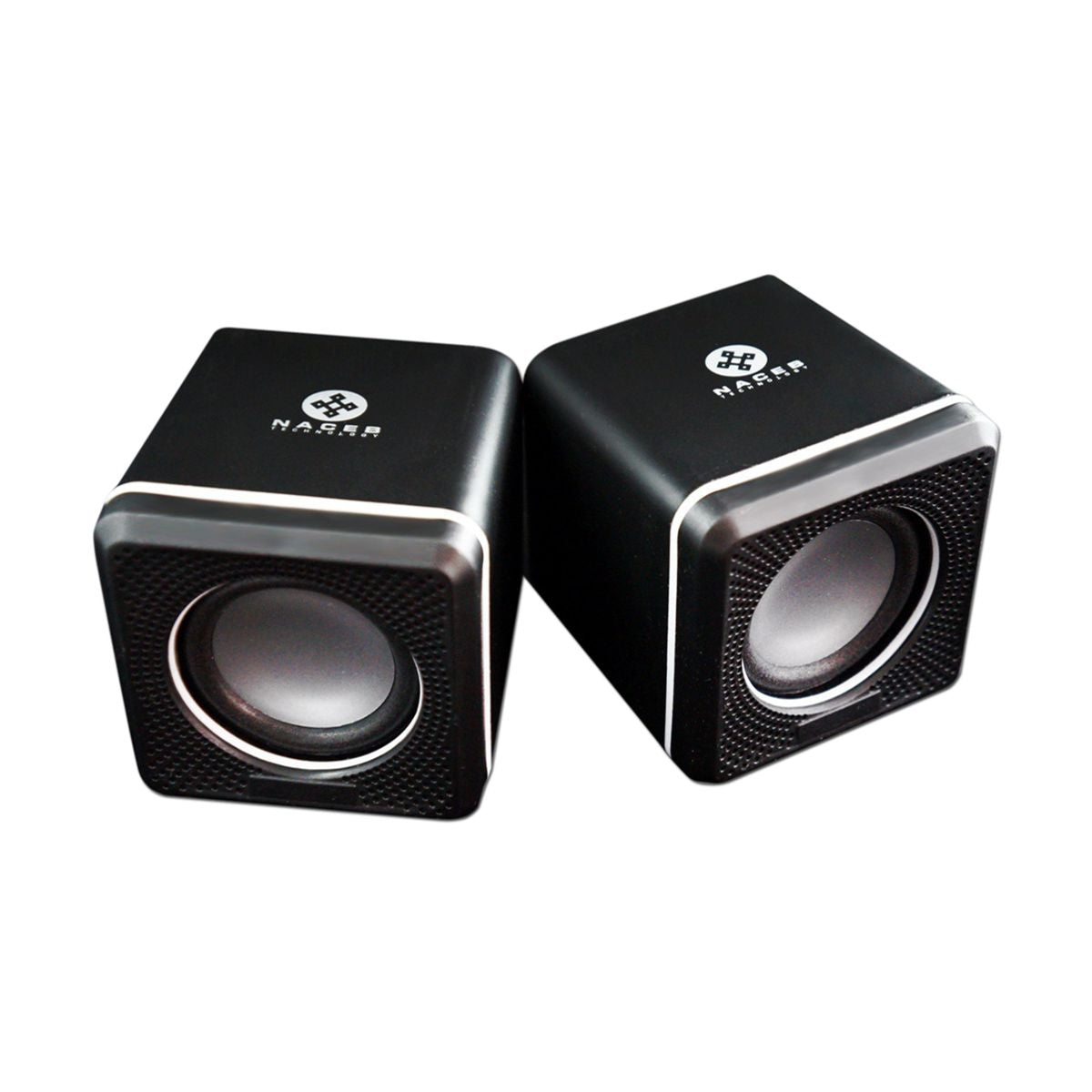 BOCINAS NACEB (NA-082) PORTABLE,3W,USB,NEGRO
